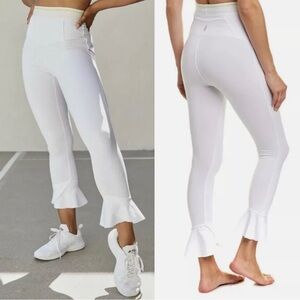 Free People FP Movement Size XS White Flare Hem 7/8 Sanctuary Leggings - New